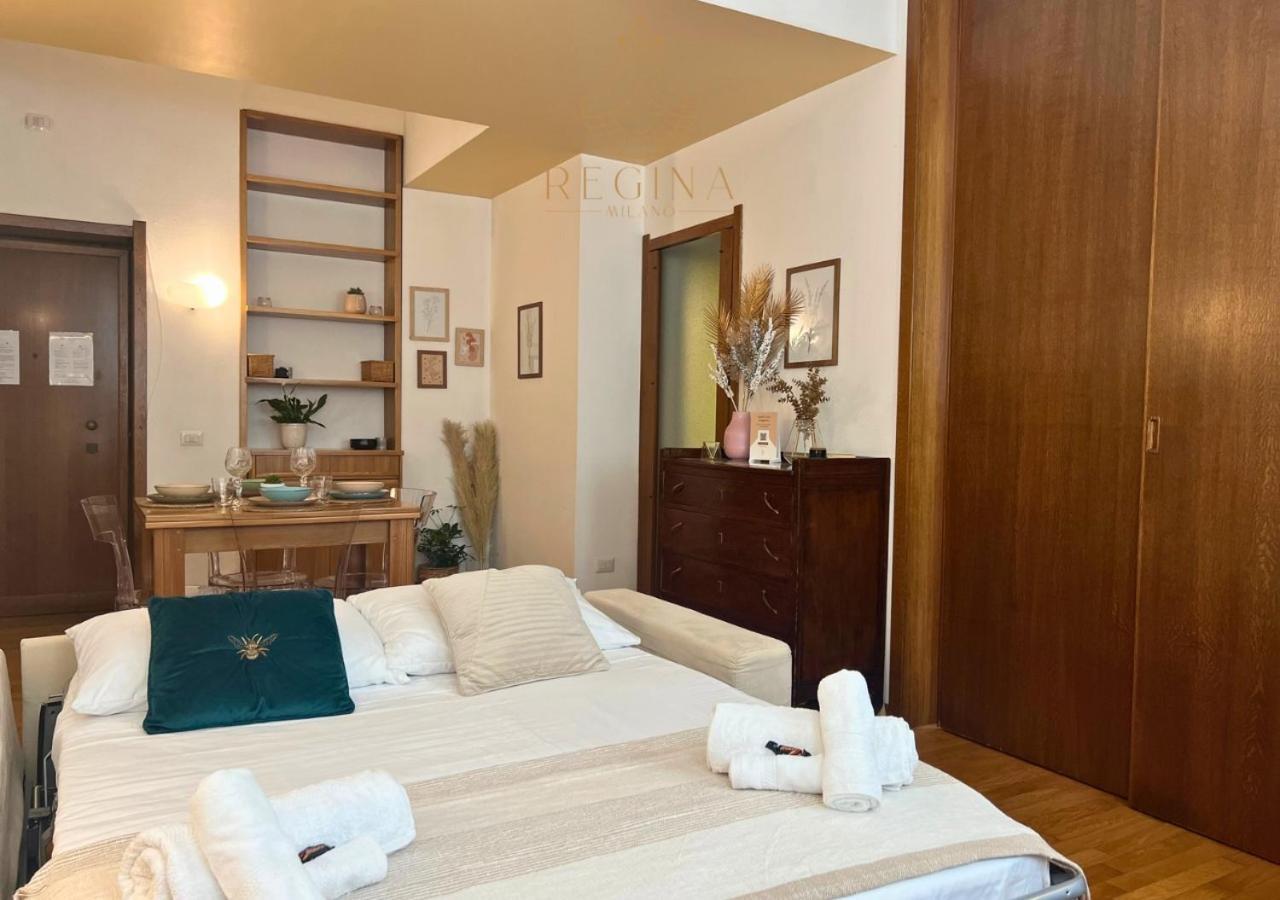 Regina Milano In Crocetta - Sky Tv, Wifi E Breakfast Box Apartamento Exterior foto